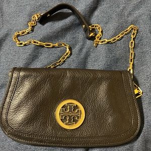 Tory Burch Reva Cross body Gold Hardware